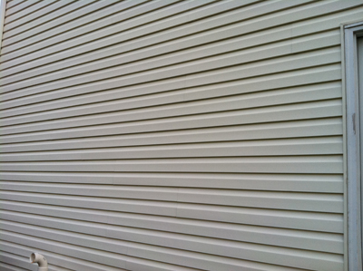 After Picture - Vinyl Siding Powerwashing After Picture - Vinyl Siding Powerwashing