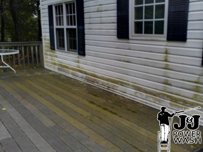 Composite Deck Pressure Washing