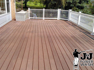 Composite Deck Pressure Washing